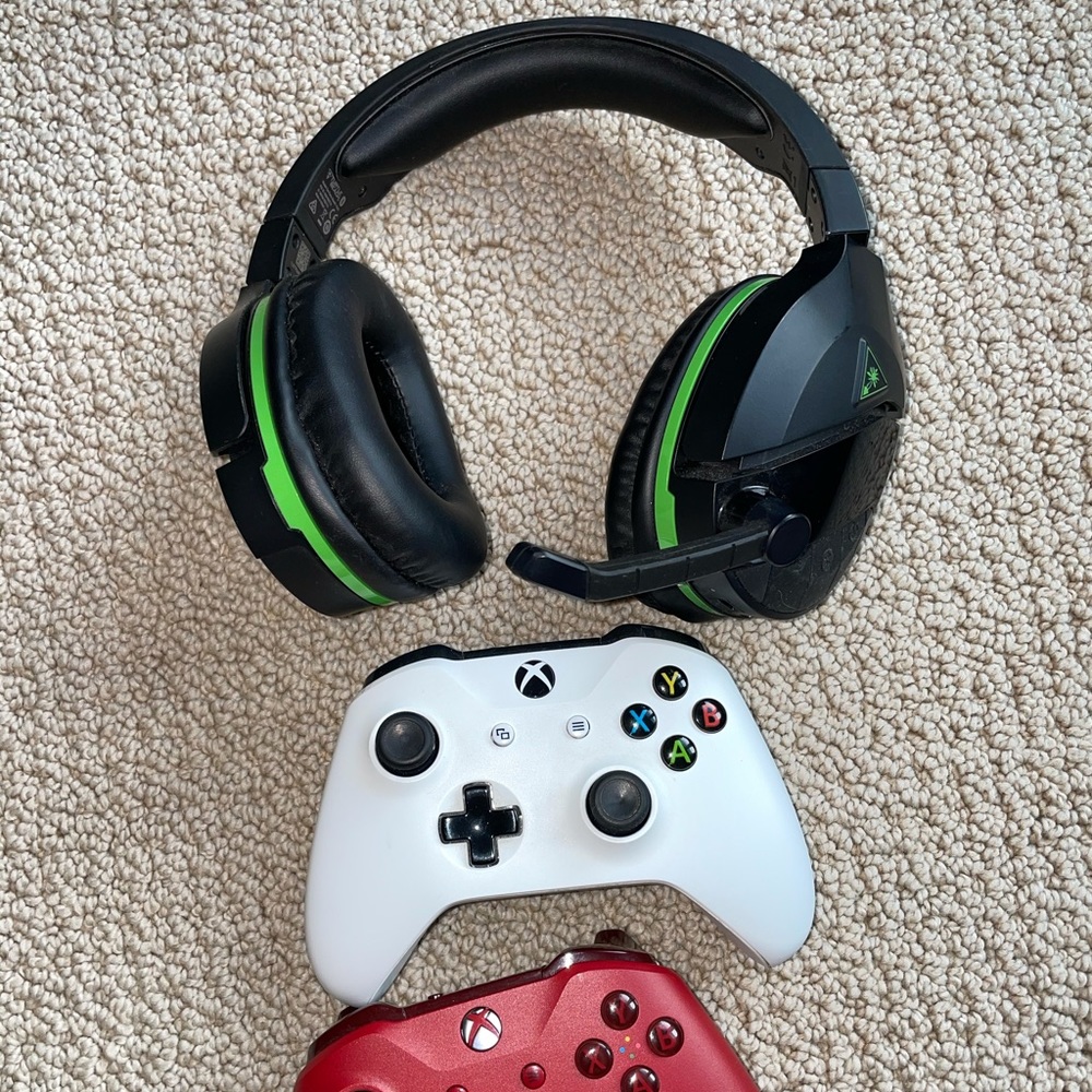 Xbox One - Picture 3 of 8